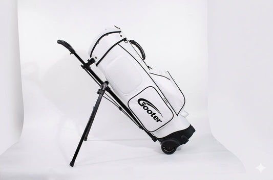 Weiße GOOTER Hybrid Bag als Golftasche mit integriertem Trolley