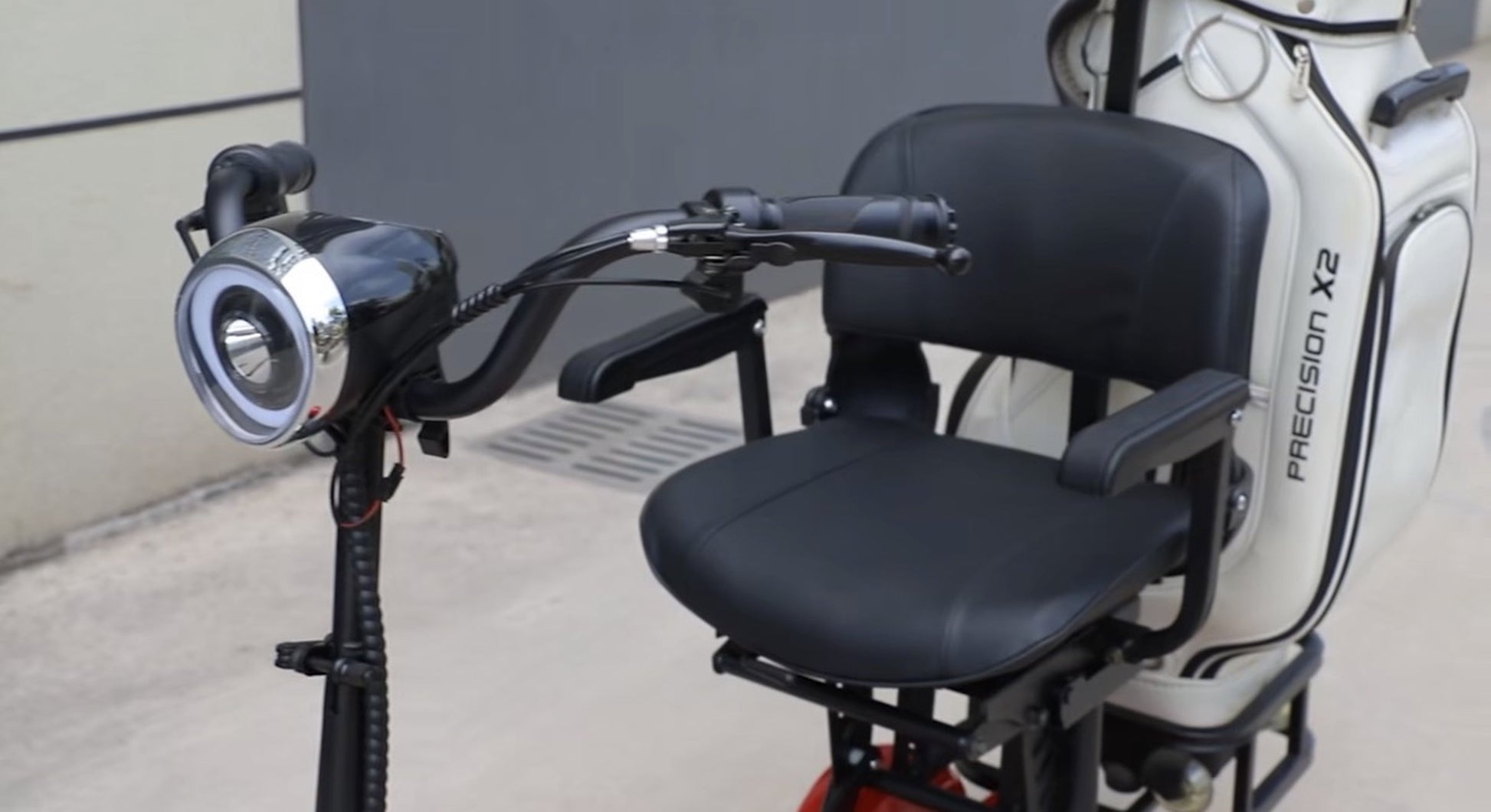 Seat of the GOOTER E-CadCruiser Pro, detail